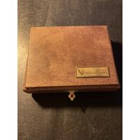 Деревянная коробочка для украшений