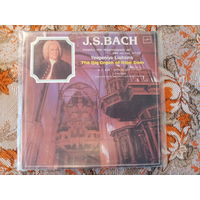 Пластинка. И. Г. БАХ, хоралы для органа, играет Е. Лисицына, большой орган Рижского Домского собора,