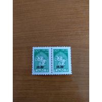 Беларусь пара марок перевертки левая разновидность другая форма цифры 5 герб Погоня чистые клей MNH**(3-3)