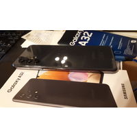 Смартфон Samsung A32 4/64 6.4" чёрный на гарантии с комплектом +