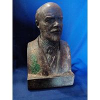 Бюст "Ленин", автор Меркулов, 20-е года СССР, со слепка маски Ленина.  в41см, ш26см, гл17см. очень тяжелый. 20кг.